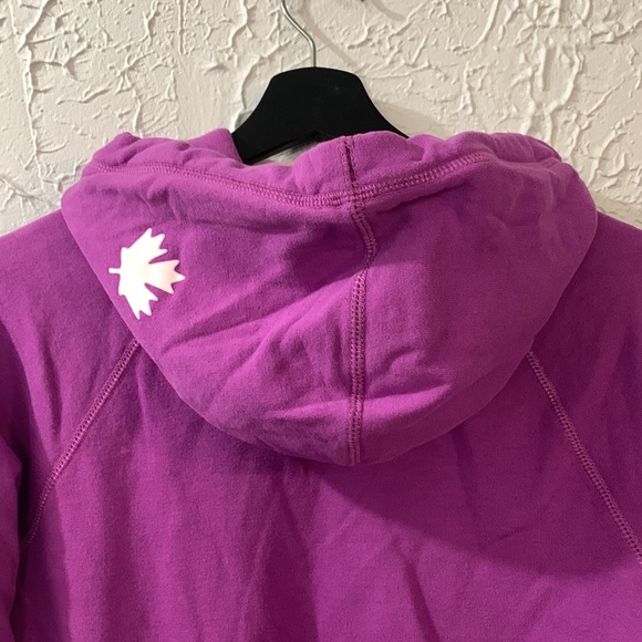 ROOTS Canada Sweatshirt Purple XS Pullover Hoodie Activewear Leisure Casual - Picture 9 of 16